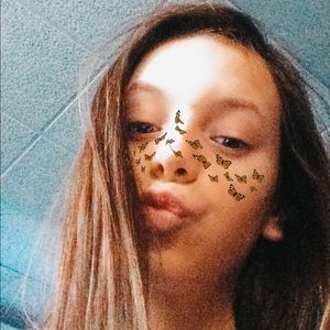 Meet your Posher, Veronica